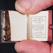 Load image into Gallery viewer, Kleinste Wiener Kochbuch der Welt, Das. Published by Ohne Ort (Wien), ohne Verlag, O. J. 1905.
