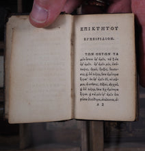 Load image into Gallery viewer, To tou Epiktetou encheiridion. Ex editione Joannis Upton accurate expressum. Epictetus. Publication Date: 1751 CONDITION: VERY GOOD