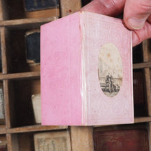 Load image into Gallery viewer, Zambeccari, Francesco. Une heure de récreation. Le Quart. Une aventure de Zambeccari. Le pauvre Médore. Dr E.-A. Boisseuil. Publication Date: 1844