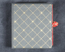 Load image into Gallery viewer, Tower of London A-Z, The. De  Walden Press, Malvern. 2001. Limited edition, number 18 of 49 copies, signed and numbered.
