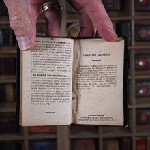 Load image into Gallery viewer, Etrennes Interessantes des Quatre Parties du Monde Contenant le Calendrier, les Naissances de la famille royale et des souverains de l&#39;Europe pour l&#39;Annee 1844. Janet, P.C.L. Publication Date: 1843 CONDITION: VERY GOOD
