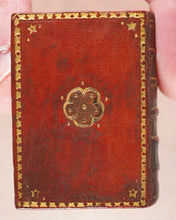 Load image into Gallery viewer, Holy Bible containing Old &amp; New Testaments. New York Oxford University Press. American Branch. 1919. &gt;&gt;Attractively bound  miniature Bible &lt;&lt;
