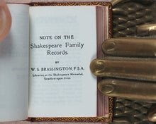 Load image into Gallery viewer, Holy Bible containing Old &amp; New Testaments. New York Oxford University Press. American Branch. 1919. &gt;&gt;Attractively bound  miniature Bible &lt;&lt;
