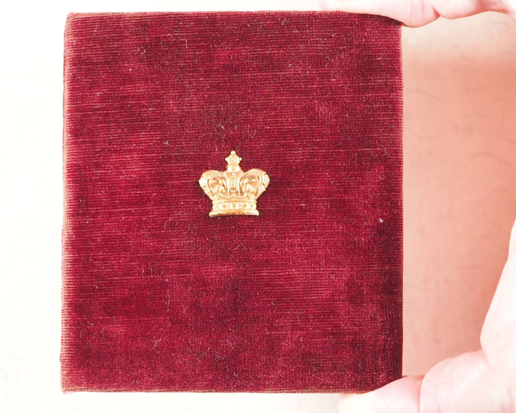 Elliott, E.S. Crowned. Partridge & Co. 9, paternoster Row. E.C. [1880?].