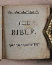 Load image into Gallery viewer, Thumb Bible. Verbum Sempiternum. Longman and co. London. 1849.

