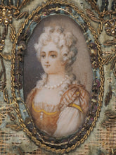 Load image into Gallery viewer, Petit Théâtre de L&#39;Univers, Le. étrennes naturelles, précieuses instructives et amusantes pour l&#39;Année 1782. Langlois. Rue du Petit- Pont, près la rue S. Severin. Paris. [1781].
