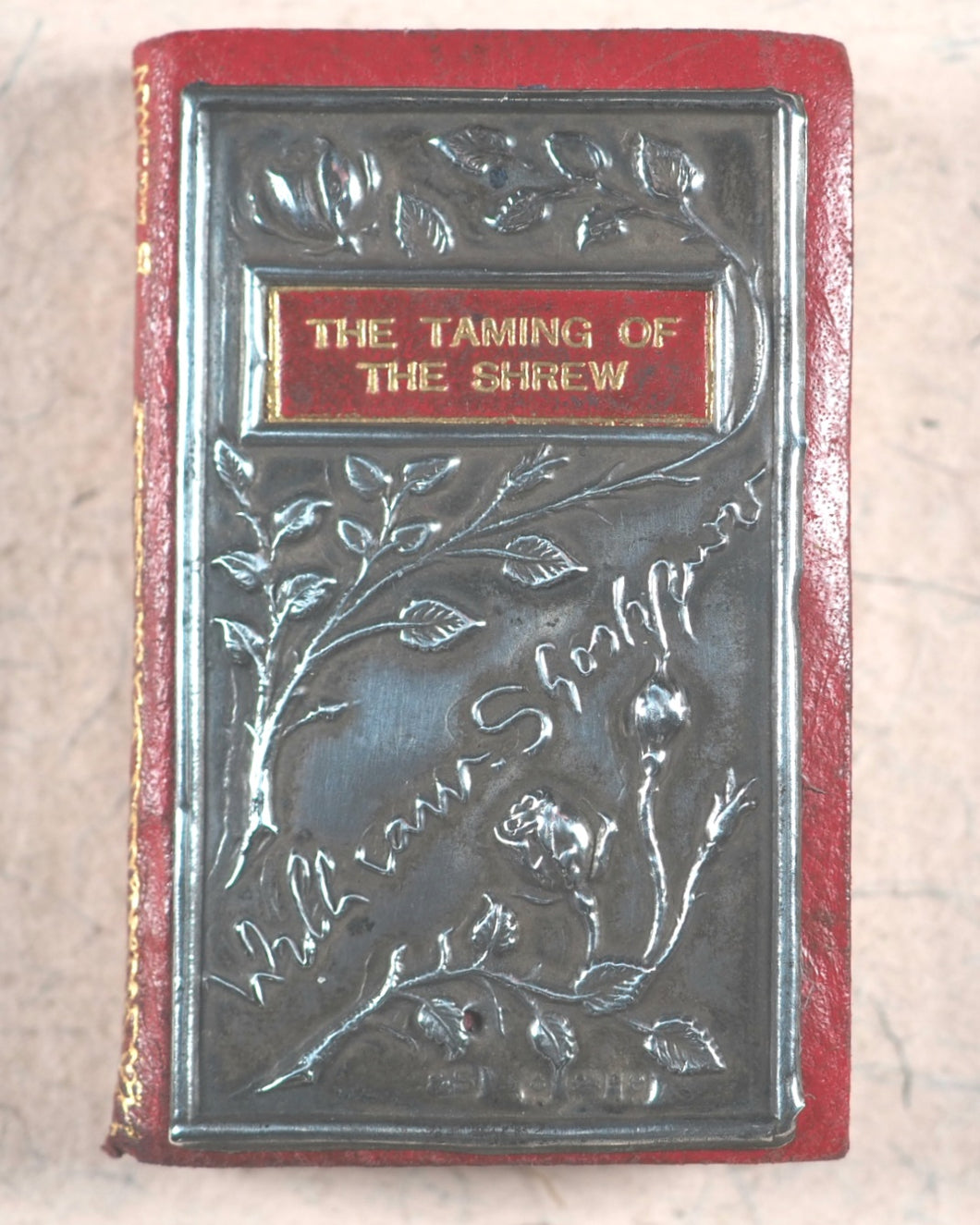 Shakespeare, William. Taming of the Shrew.  Bryce, David & Son. Glasgow. 1904.