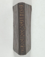 Load image into Gallery viewer, Ciceronis, M. Tullii. J.G. Graevius (editor). De Amicitia Dialogus ad T.P. Atticum. Barbou, J. Lutetiae. 1771.
