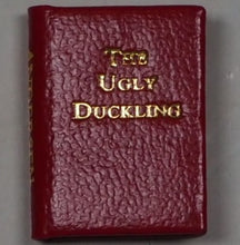 Load image into Gallery viewer, Anderson, Hans Christian. Ugly Duckling. ISBN 10: 0906005329 / ISBN 13: 9780906005323 Published by Gleniffer Press, Wigtown, 1997. Used Condition: As New. Hardcover. &gt;&gt;MINIATURE BOOK&lt;&lt;
