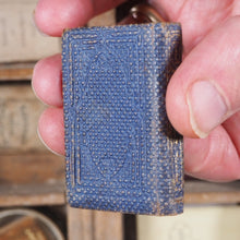 Load image into Gallery viewer, Life of Christ.   S.D Ewins &amp; Son. 9 , Ave Maria Lane. [London]. Circa 1845 &gt;&gt;VARIANT PETTER&#39;S DIAMOND MINIATURE BOOK&lt;&lt;
